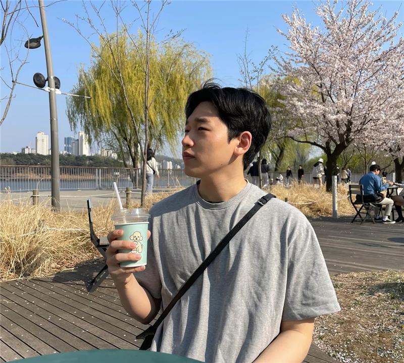 Junhyeong Park